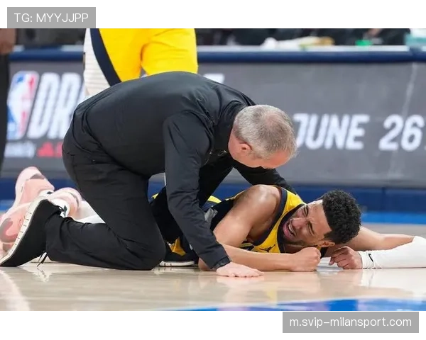 步行者鏖战雷霆历时三小时十三分 17274名球迷现场见证精彩对决 步行者鏖战雷霆历时三小时十三分 17274名球迷现场见证精彩对决